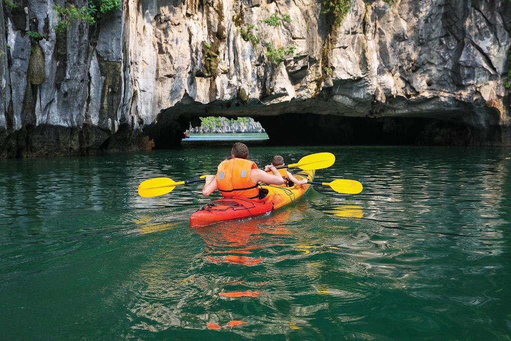 Golden Star Cruise Hotell Nan Giang Eksteriør bilde